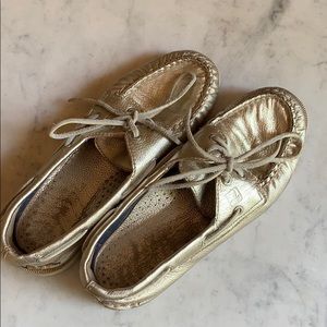 Sperry Topsiders